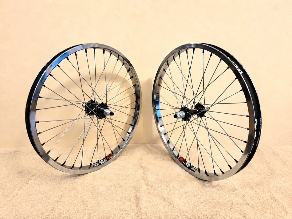 TNT 20" Derringer Sealed Flip/Flop Freewheel Wheelset - 36h - 3/8" axles - Black & Chrome