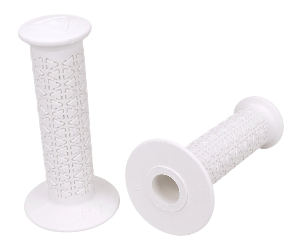 AME Rounds Grips - White