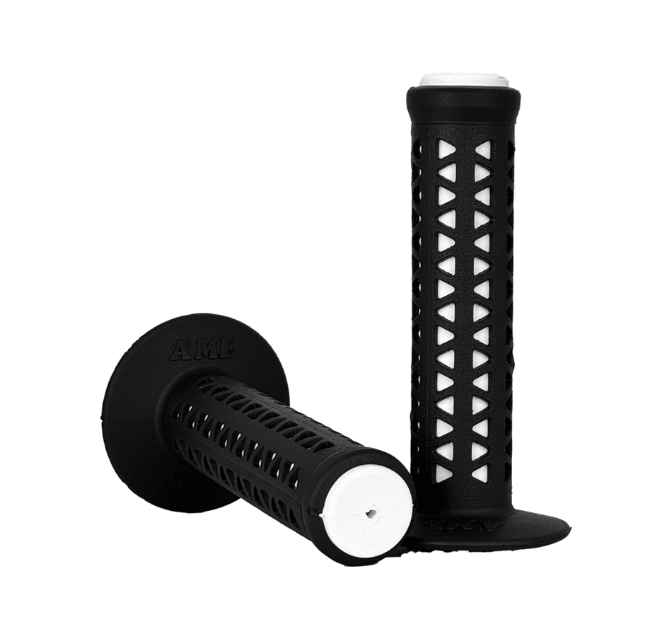 AME Unitron Grips - Black over White
