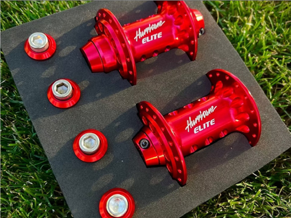 Bullseye 36h Hurricane Elite High Flange Sealed Hubs - Red