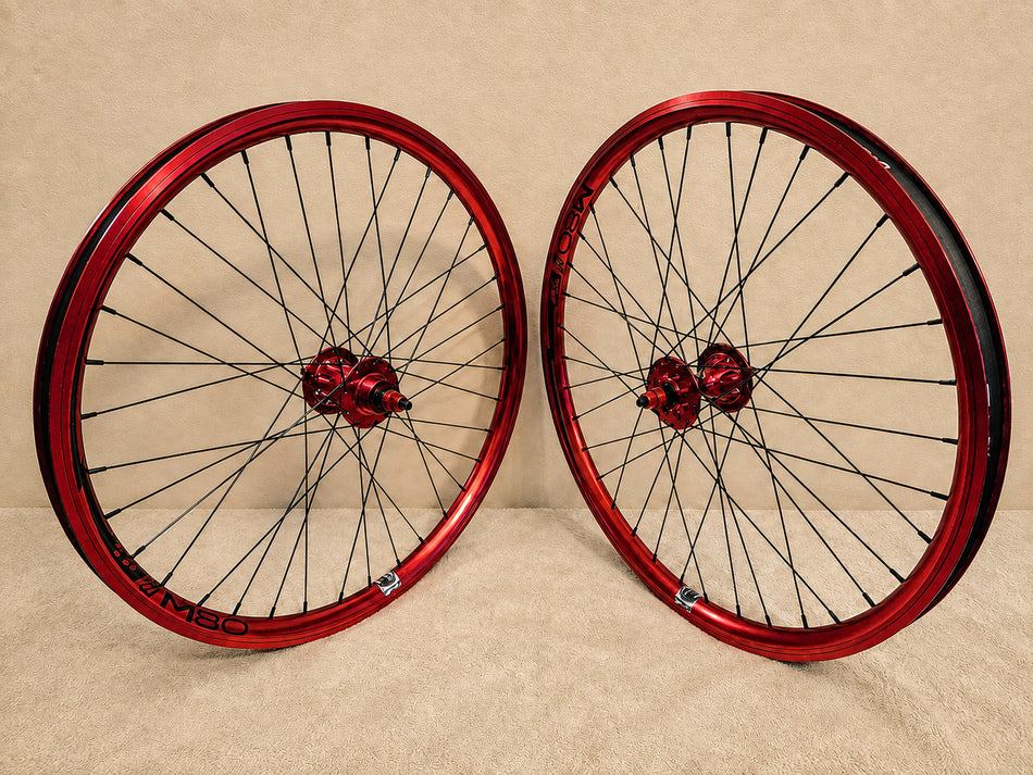 TNT 24" Revolver 1st Gen Sealed Freewheel Wheelset - 36h - 3/8" - Red